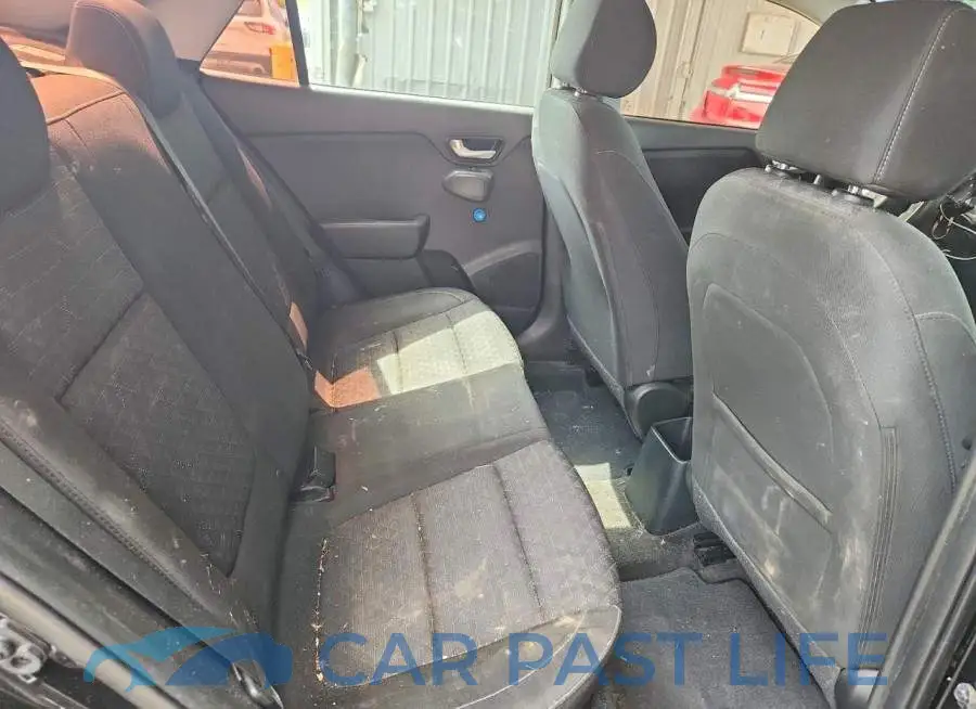 3KPA24AB1JE073988# 10