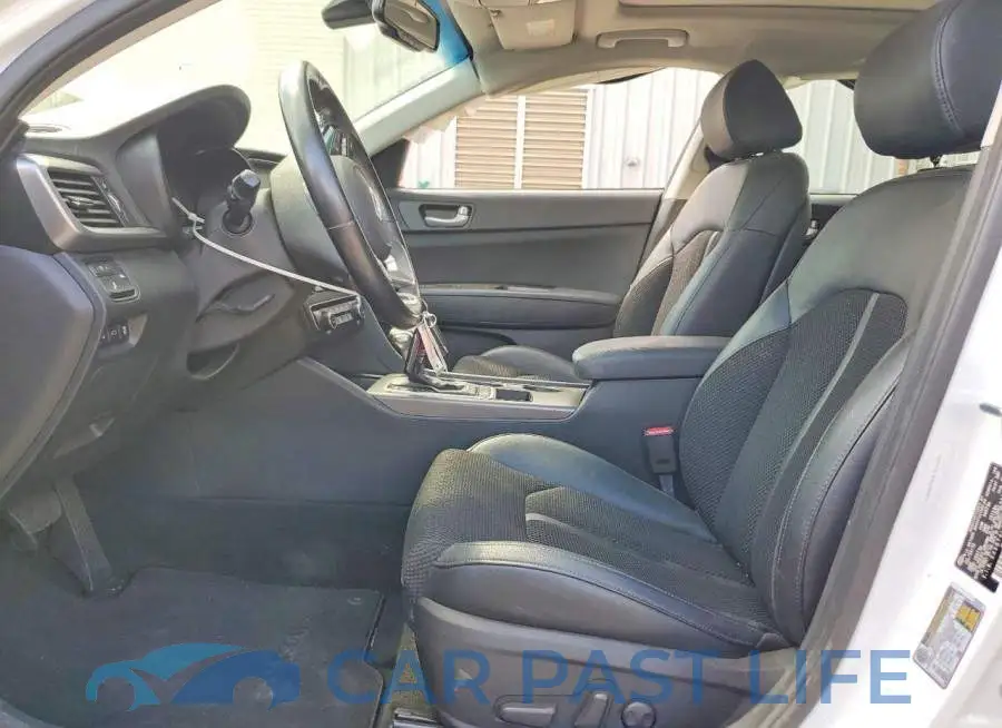 5XXGT4L30KG285853# 7