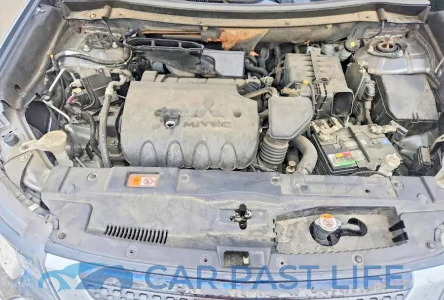 JA4AD3A39KZ044073# 12