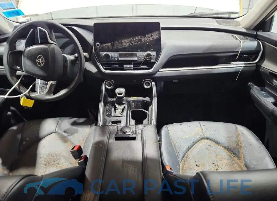 5TDAAAB51RS033809# 8