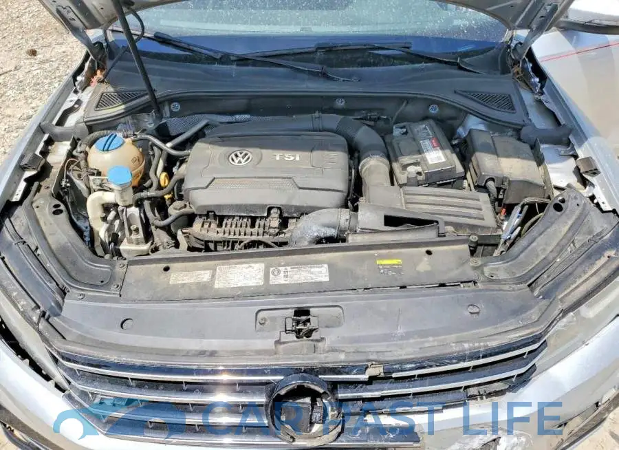 1VWDT7A33HC042177# 11