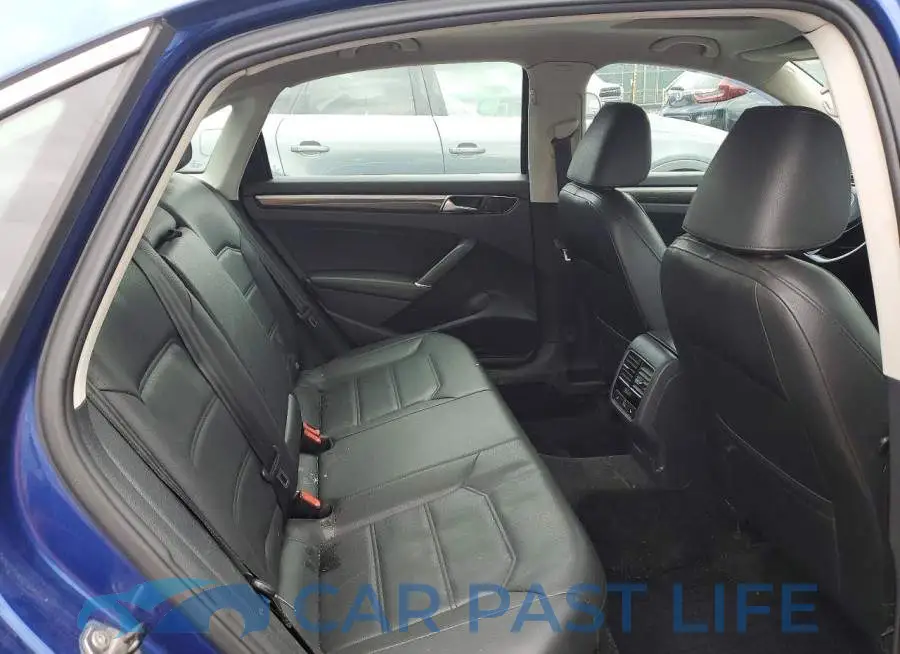 1VWGT7A3XHC016138# 10