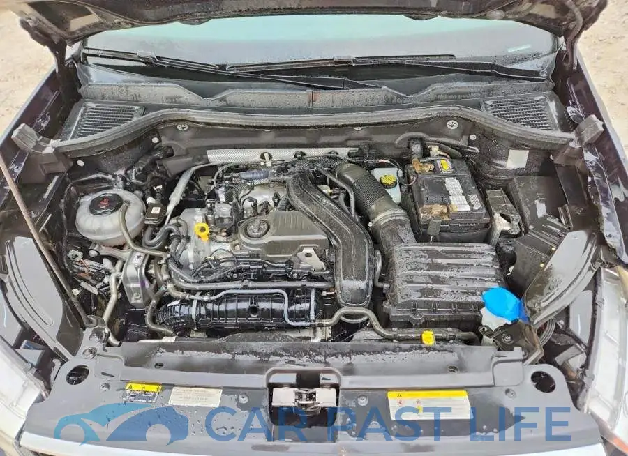 3VVRX7B28NM008833# 11