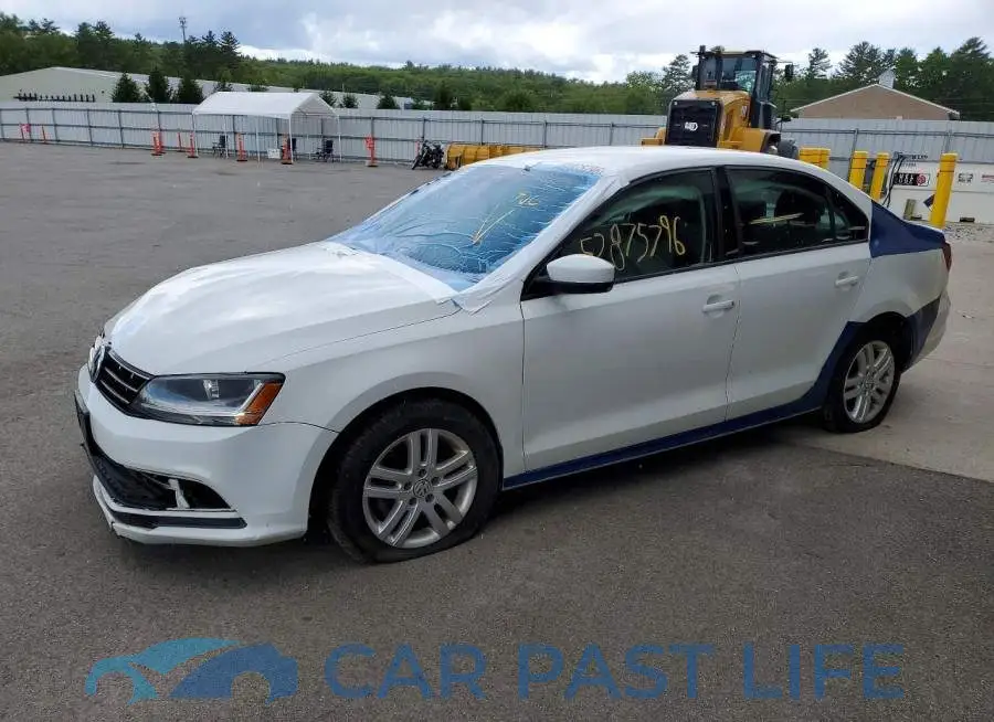 3VW2B7AJ1JM224991# 1