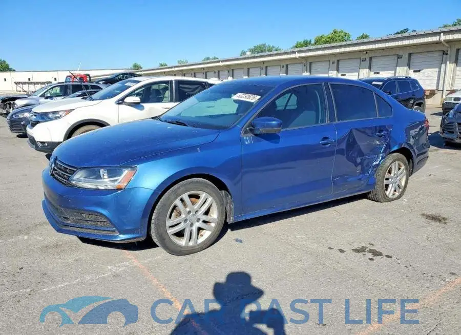 3VW2B7AJ2JM262536# 1