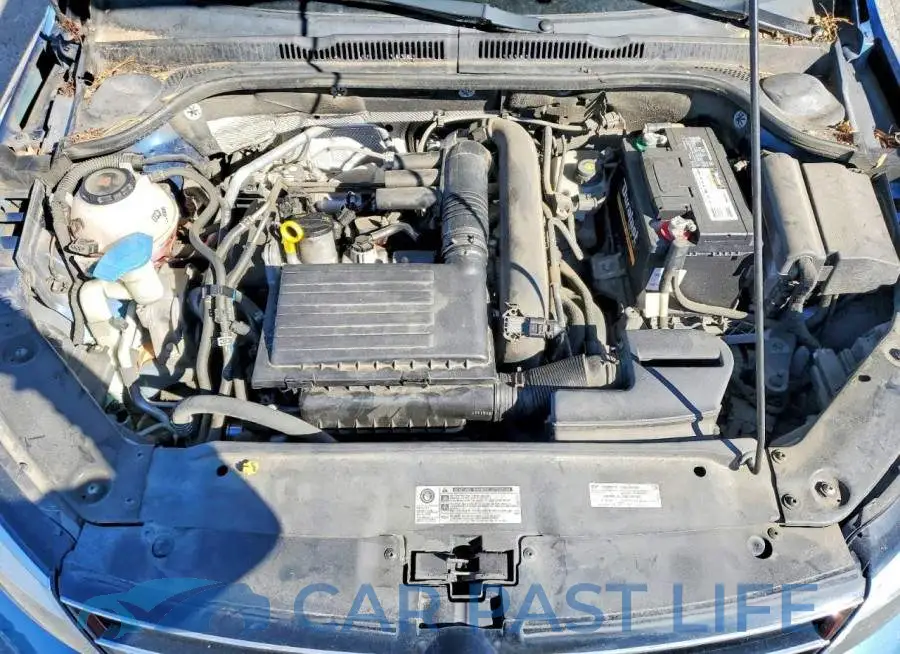3VW2B7AJ2JM262536# 11