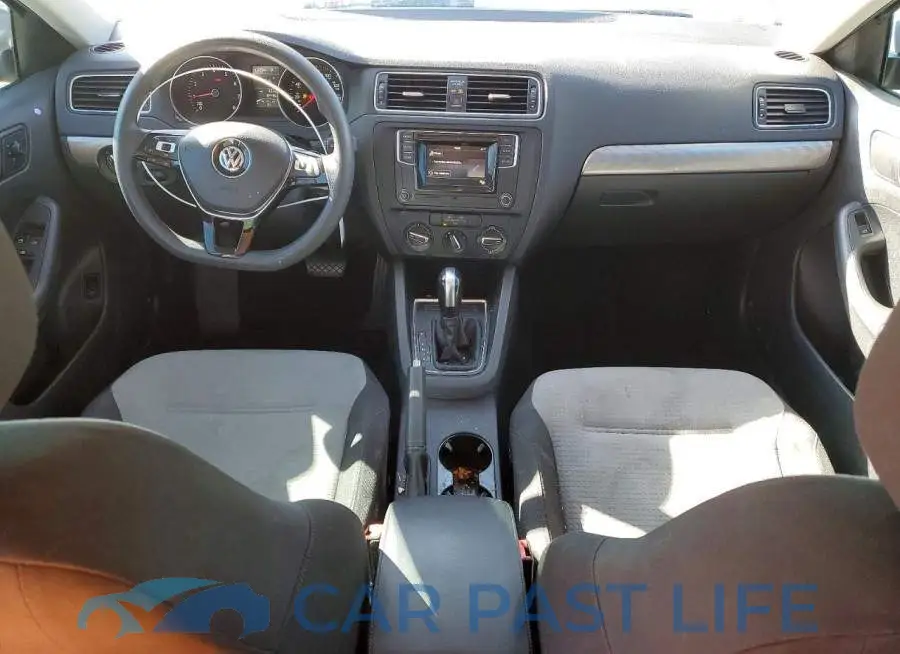 3VW2B7AJ2JM262536# 8