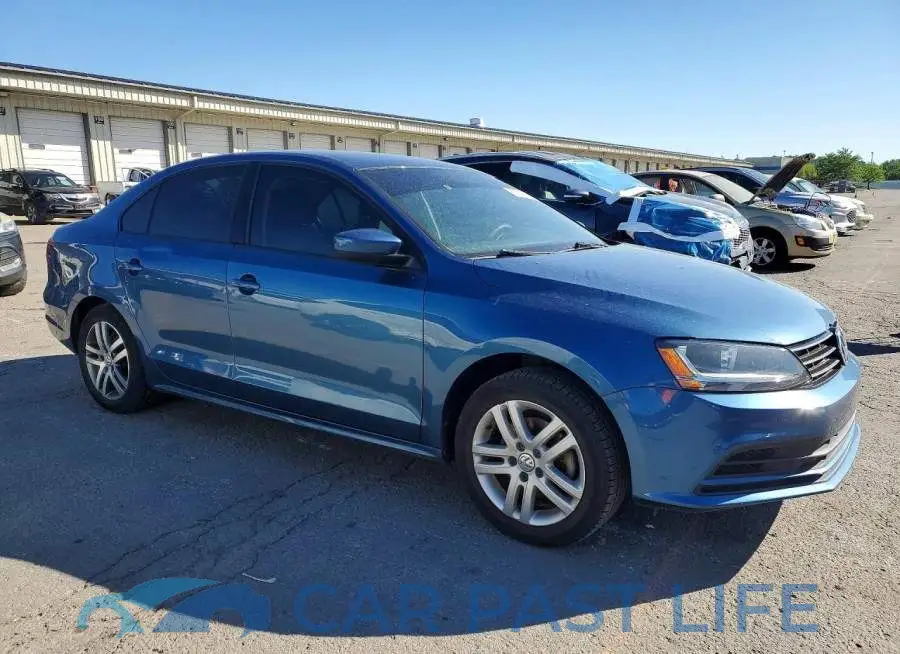 3VW2B7AJ2JM262536# 4