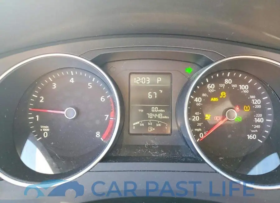3VW2B7AJ2JM262536# 9