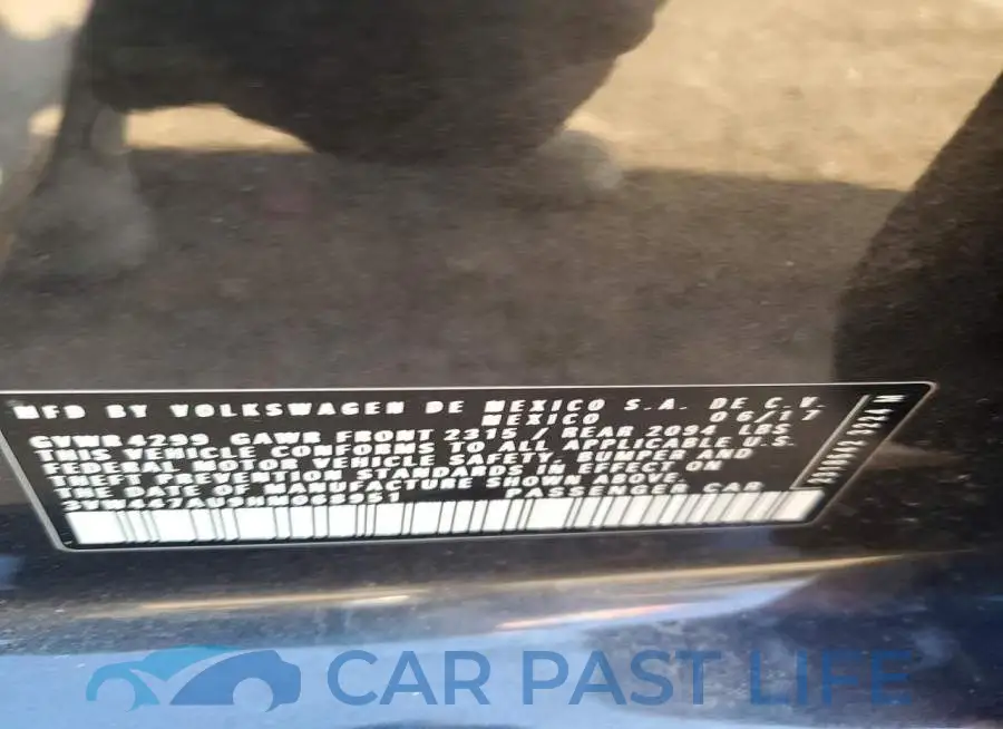 3VW447AU9HM068951# 12