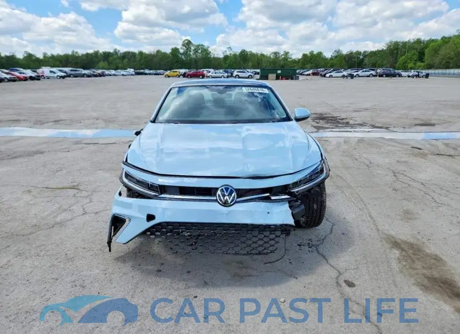 3VW7W7BU6TM049532# 5