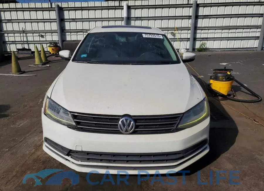 3VWDB7AJ4HM217830# 5