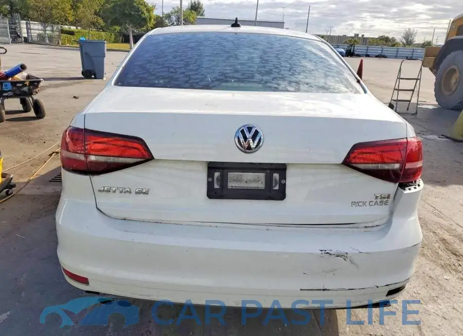 3VWDB7AJ4HM217830# 6