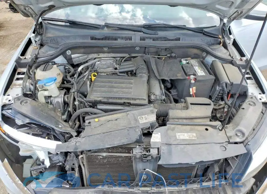 3VWDB7AJXHM266773# 11