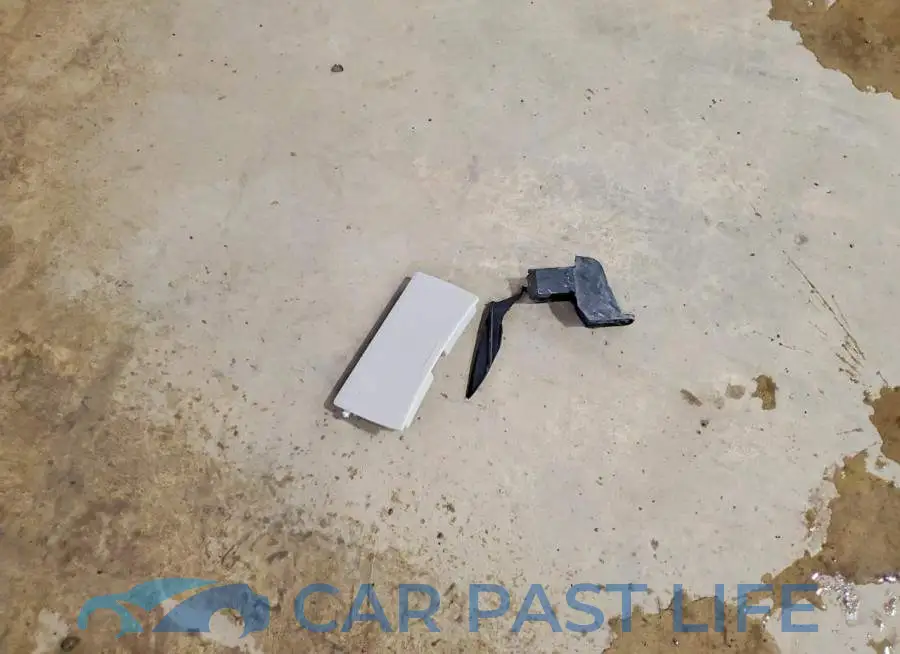 1N4AA6AP6JC410016# 12