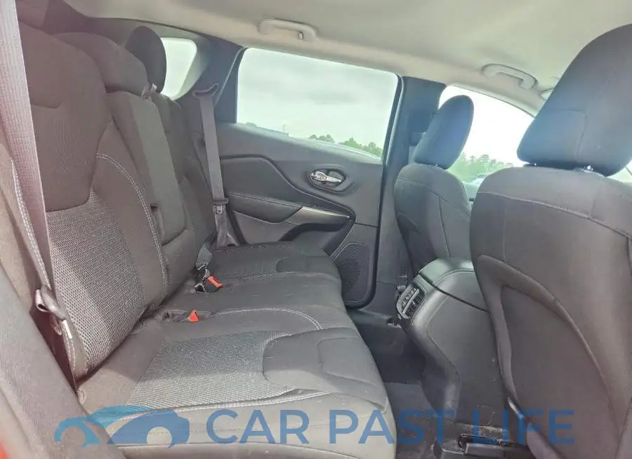 1C4PJLCB7MD116384# 11