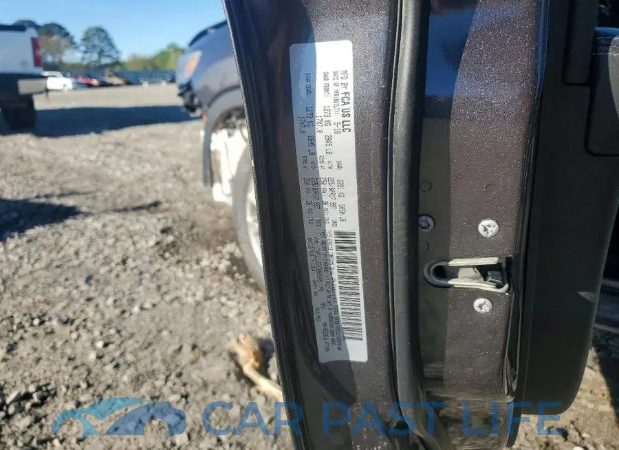 1C4PJLLB2KD202005# 14