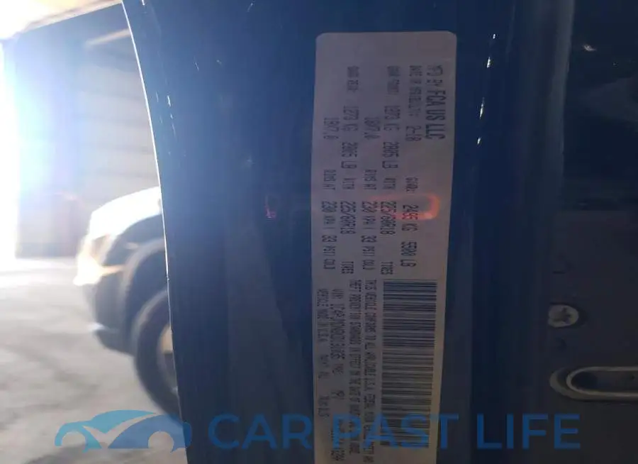1C4PJMDN8KD131035# 13