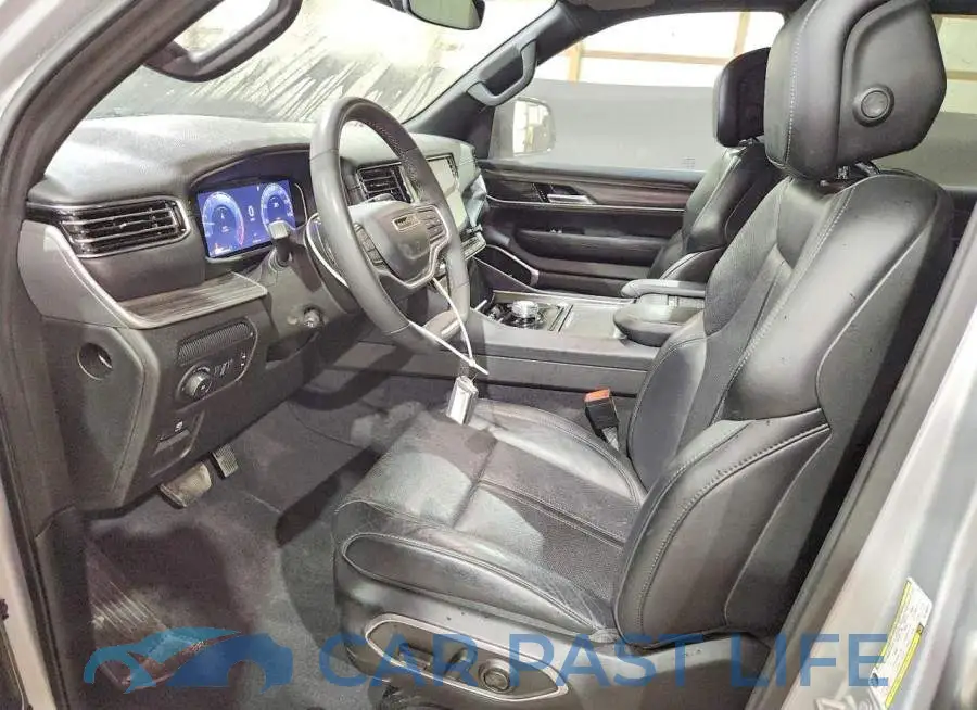 1C4SJUBPXRS136452# 7