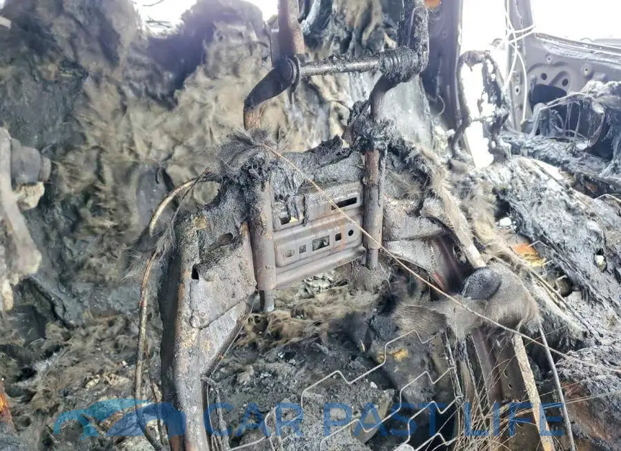 3C4NJCAB8LT124903# 11
