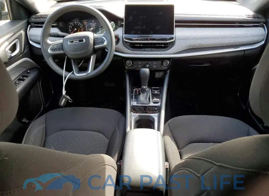 3C4NJDAN4RT164226# 8