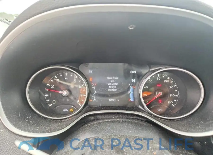 3C4NJDCB3LT151932# 9