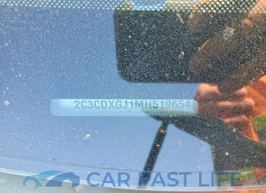 2C3CDXGJ1MH519654# 12