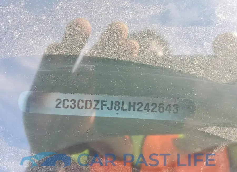 2C3CDZFJ8LH242643# 12