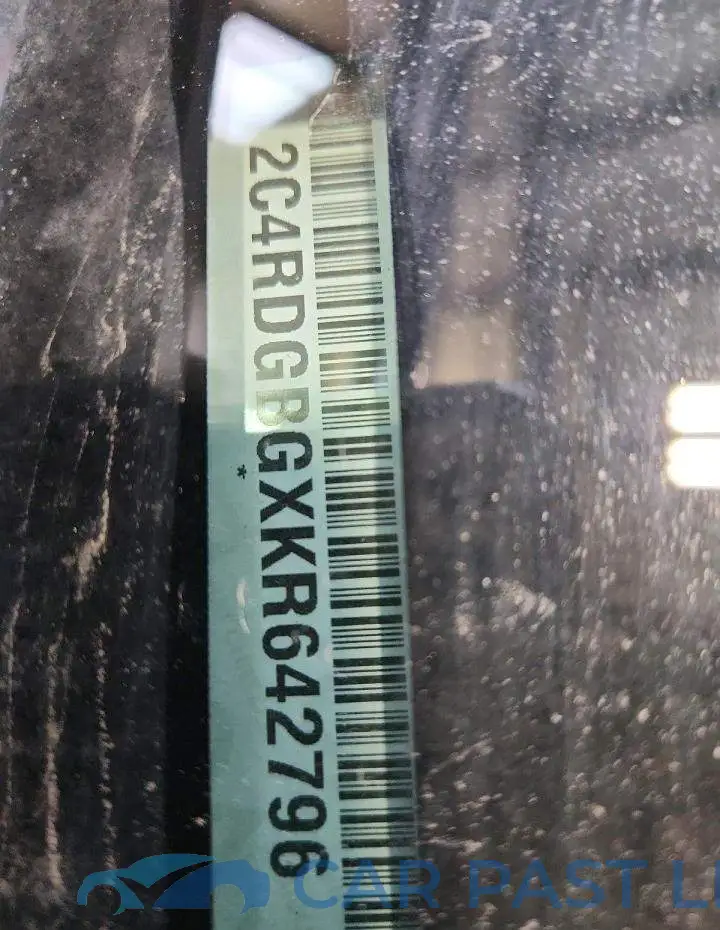 2C4RDGBGXKR642796# 13