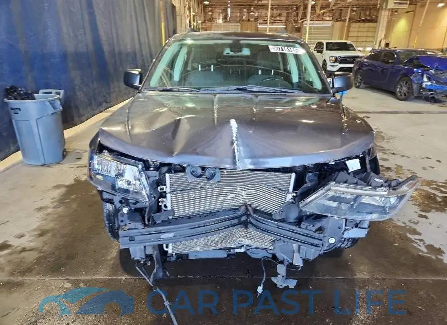 3C4PDCAB8LT270489# 5