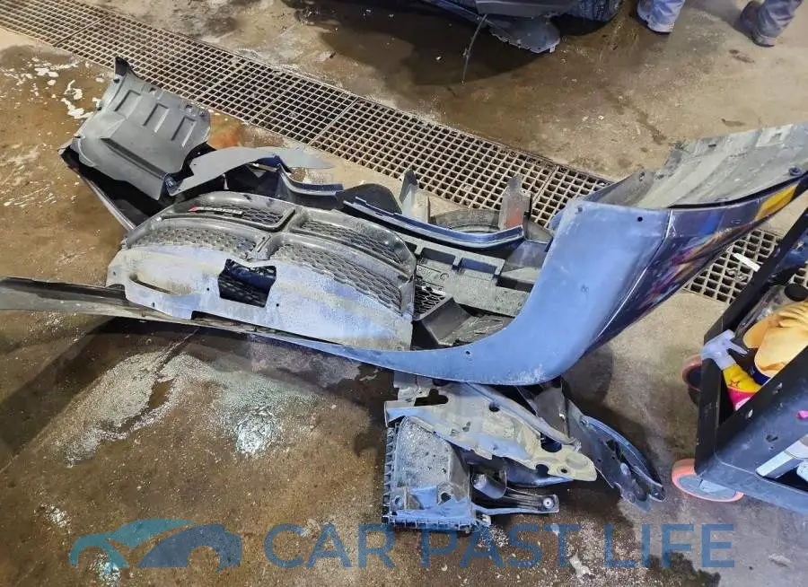 3C4PDCAB8LT270489# 13