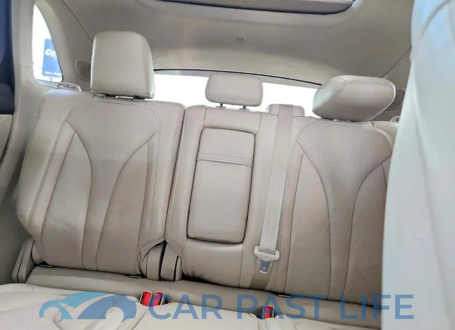5LMCJ3D97KUL19033# 10