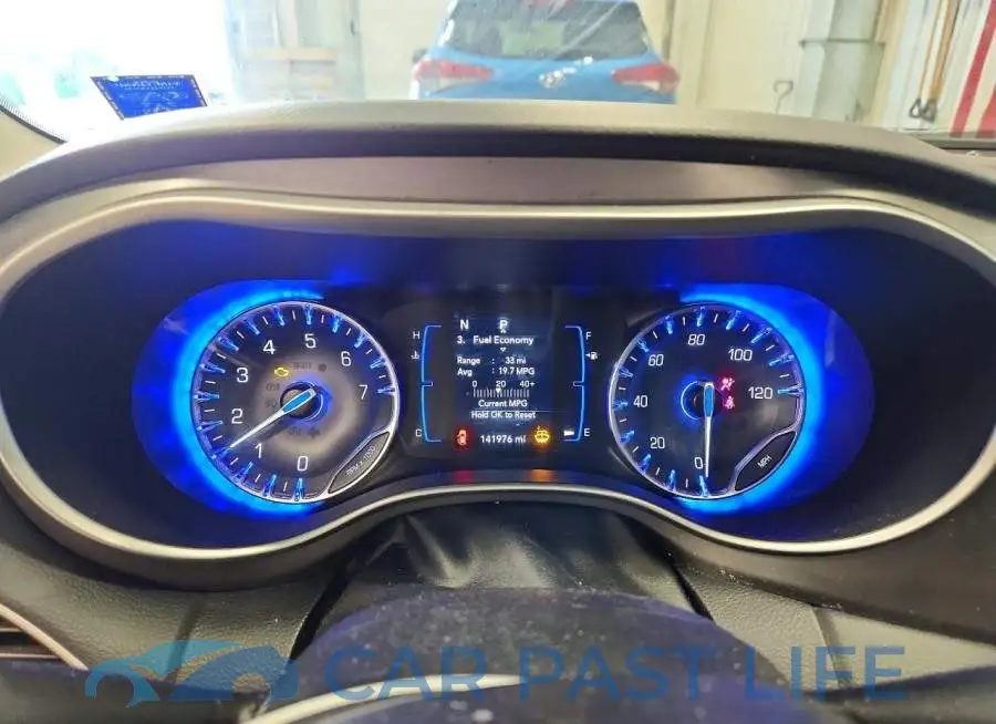 2C4RC1BG7LR271663# 9