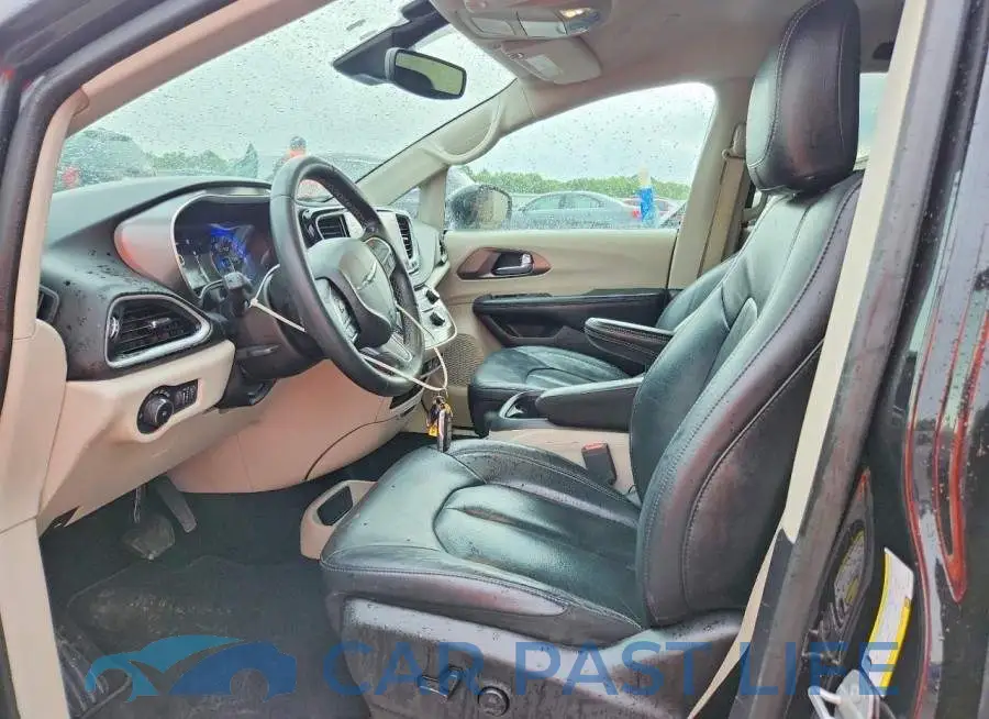 2C4RC1BG9NR170563# 7