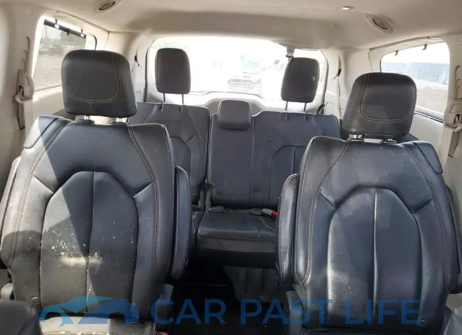 2C4RC1EG1JR321563# 10