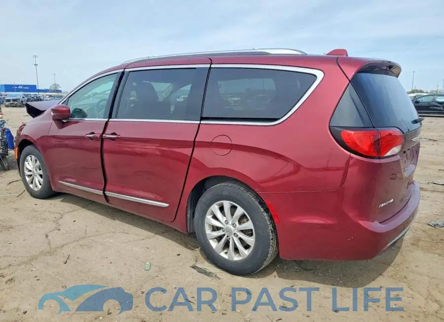 2C4RC1EG6JR104154# 2