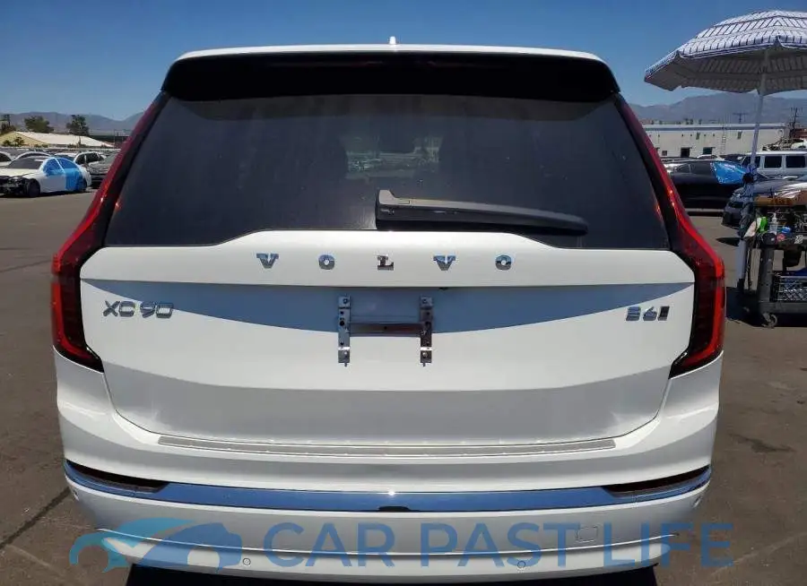 YV4062PB8S1351721# 6