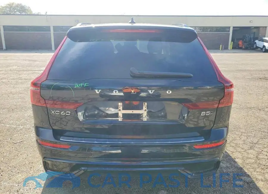 YV4M12RM8T1414428# 6
