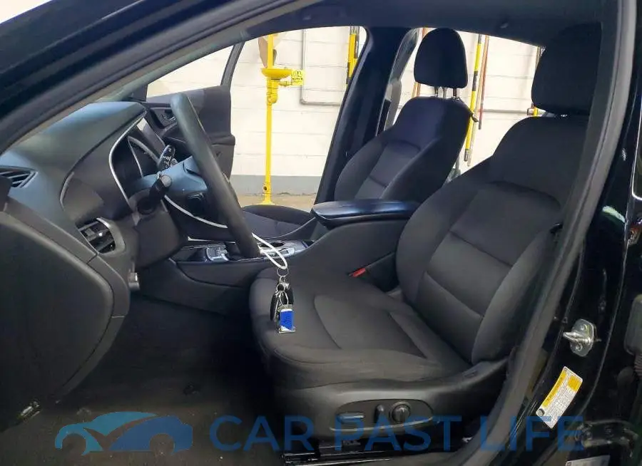 1G1ZD5ST4NF132370# 7
