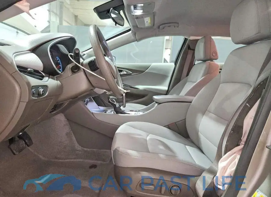 1G1ZD5ST5SF136875# 7