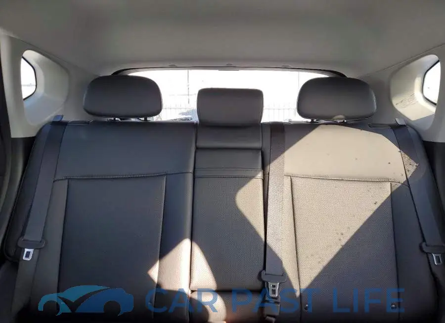 KM8HCCAB7SU317499# 10