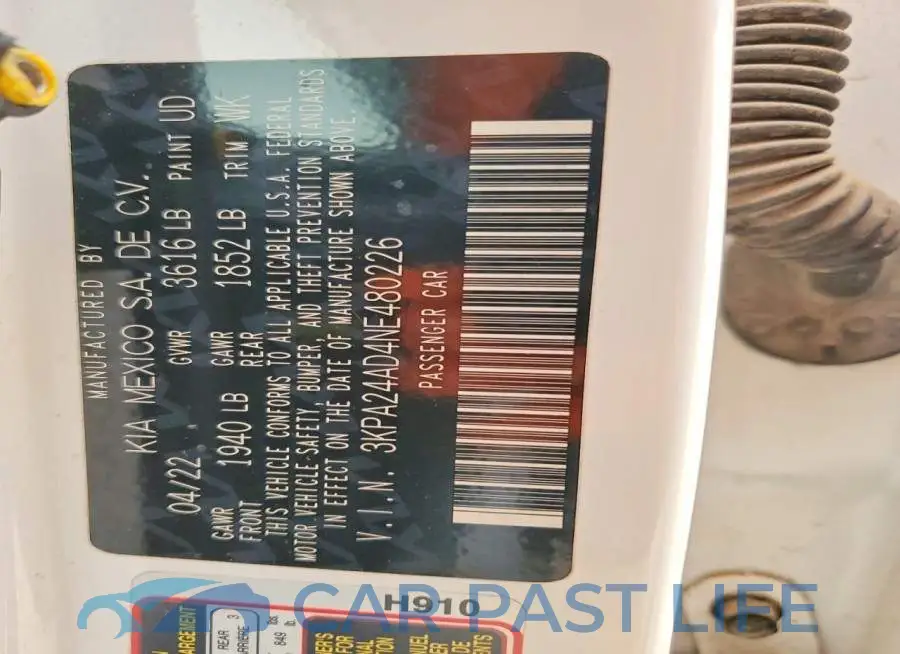 3KPA24AD4NE480226# 12