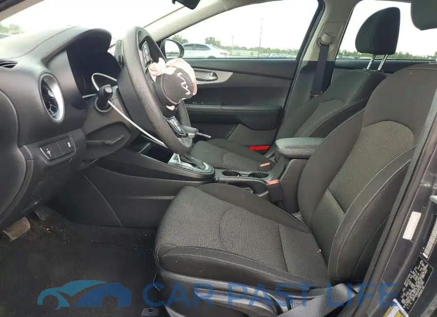 3KPF24AD2PE581208# 7