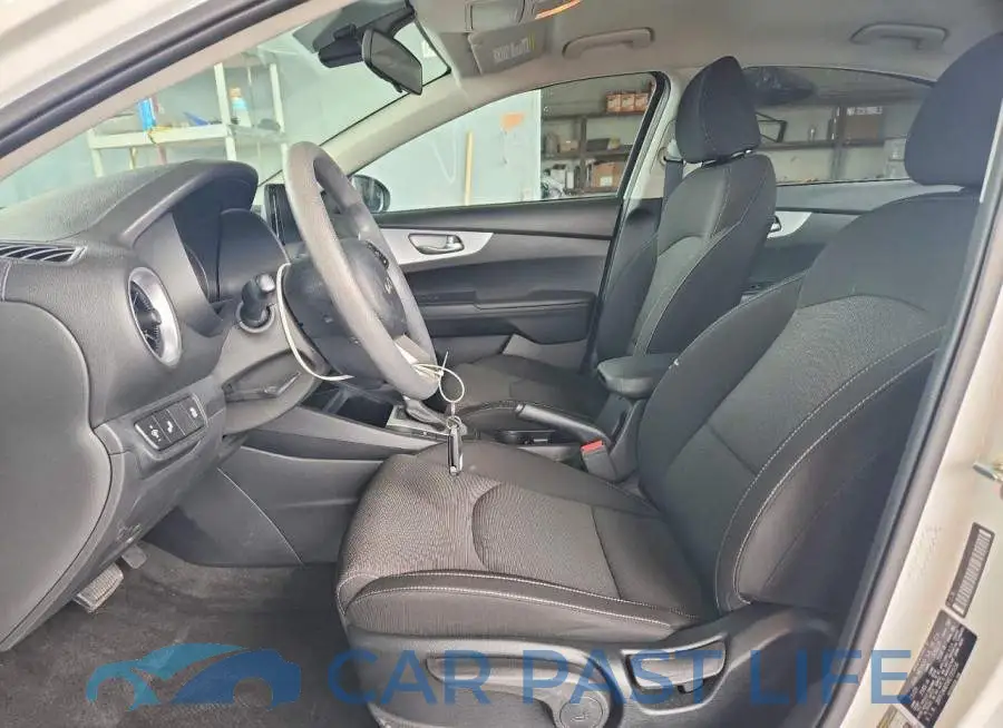 3KPF24AD5RE723554# 7