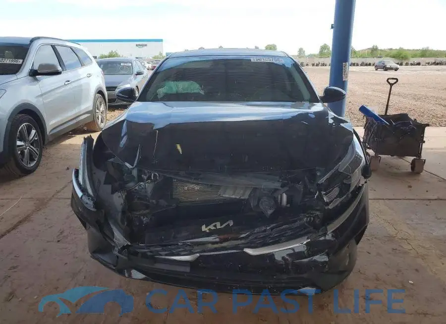 3KPF24AD6RE802490# 5