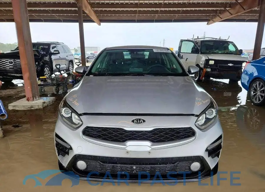 3KPF24AD8LE151399# 5