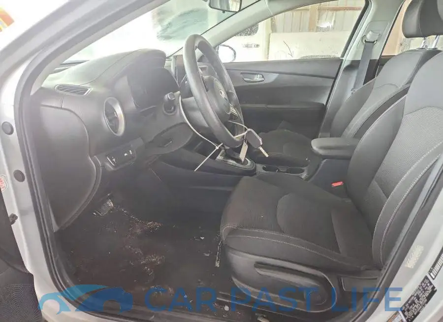 3KPF24AD8LE151399# 7