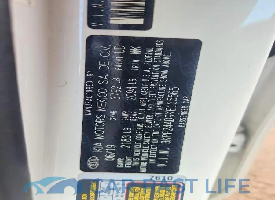 3KPF24AD9KE135565# 12