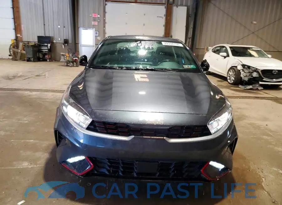 3KPF54AD2RE741405# 5
