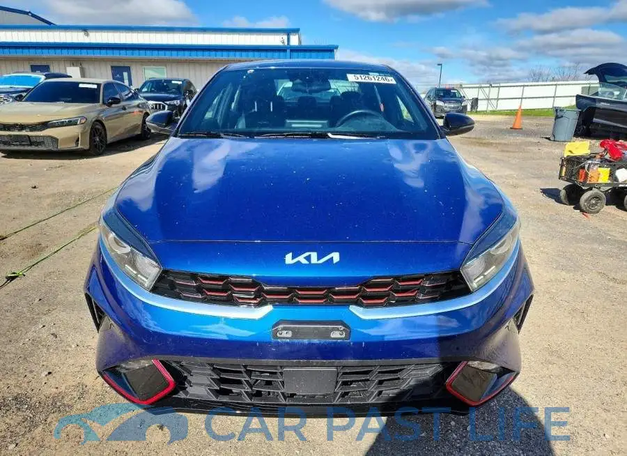 3KPF54AD8RE832307# 5